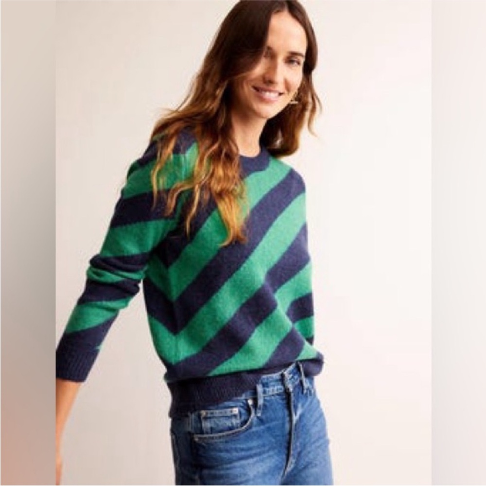 Boden Fluffy Diagonal Stripe Jumper Sweater in navy and green, xs
